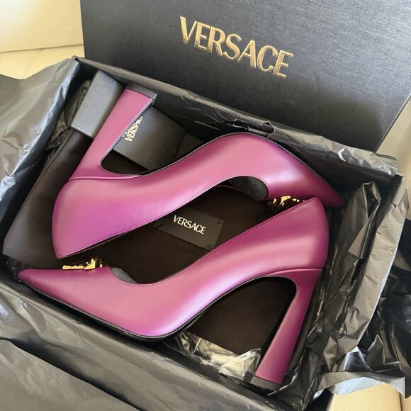 NEW VERSACE LEATHER PUMP HEELS PURPLE MEDUSA SZ 38 100% Authentic - Picture 6 of 8